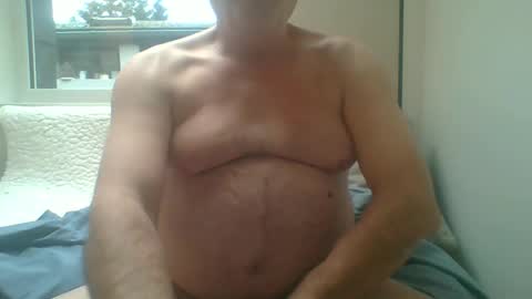 Snapshot of dial76 chatting on 01.28.25 dial76 online show from 01.28.25