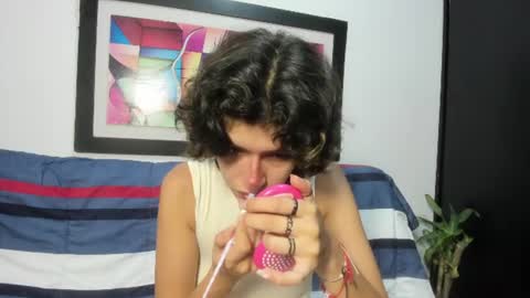 Snapshot of diamond__420 chatting on 07.20.26 diamond__420 online show from 07.20.26