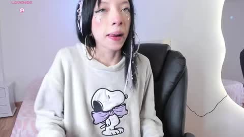 Snapshot of diamond__cherry chatting on 02.24.26 Diamond online show from 02.24.26