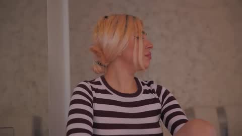 Thea online show from 02.10.26