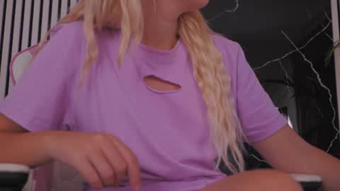 Thea online show from 06.23.26