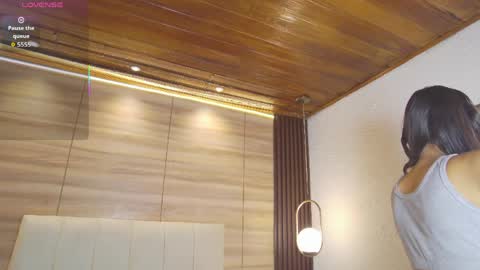 Camila and Megan online show from 04.13.26