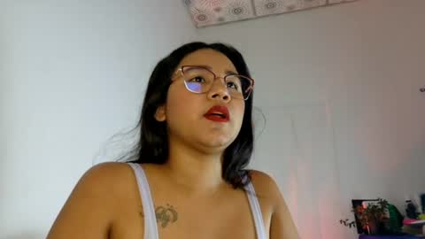 welcome to my world smiles good energy and special moments. Follow me and accompany me on my broadcasts thank you for bein online show from 07.10.26