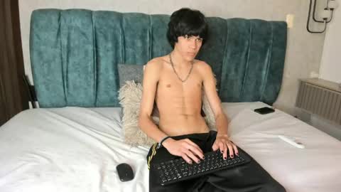 diamond_twink online show from 06.09.26