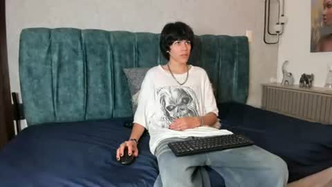 diamond_twink online show from 06.12.26
