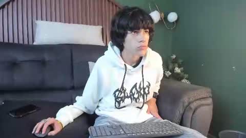 diamond_twink online show from 07.04.26