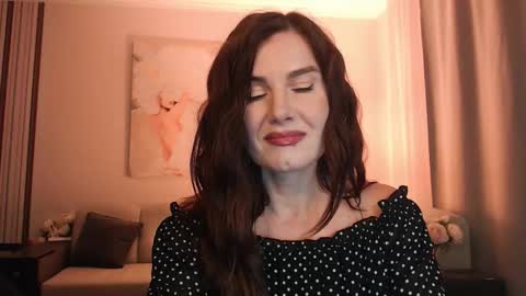 Diana DeLua online show from 09.29.25