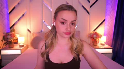 Snapshot of diana_nova chatting on 04.27.26 diana_nova online show from 04.27.26