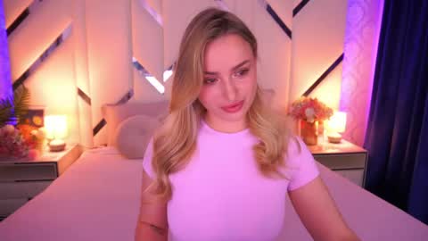 Snapshot of diana_nova chatting on 04.28.26 diana_nova online show from 04.28.26
