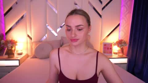 Snapshot of diana_nova chatting on 05.16.26 diana_nova online show from 05.16.26