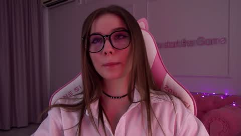 Snapshot of dianabecker chatting on 01.21.25 Diana online show from 01.21.25