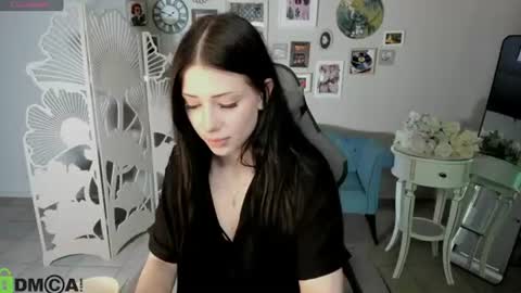 Snapshot of dianarayy chatting on 07.06.26 Diana online show from 07.06.26