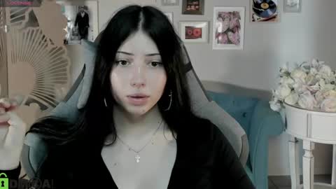 Snapshot of dianarayy chatting on 07.17.26 Diana online show from 07.17.26