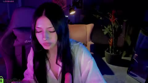 Snapshot of dianarayy chatting on 07.28.26 Diana online show from 07.28.26
