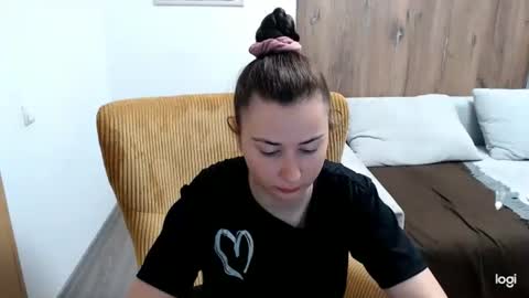 dianasmiey7 online show from 06.10.26