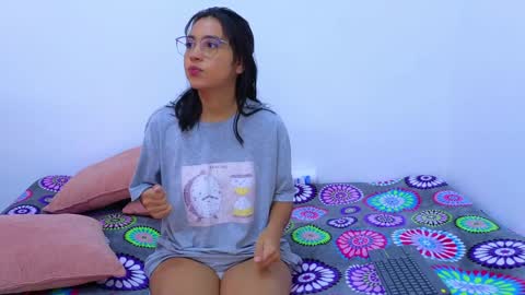 Ana  Leo online show from 02.06.25