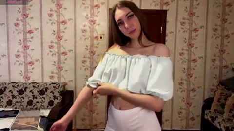 Anna online show from 07.18.26