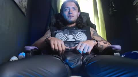 DICAPRIO online show from 04.14.26