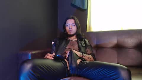 DICAPRIO online show from 05.23.26