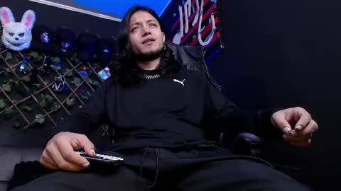 DICAPRIO online show from 07.02.26