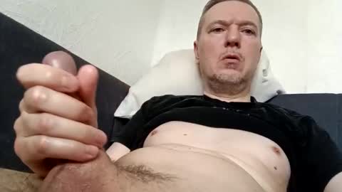 Snapshot of dick__18 chatting on 06.02.26 Antonio online show from 06.02.26