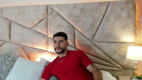 Snapshot of dickgriffith chatting on 03.08.25 Dick Griffith online show from 03.08.25