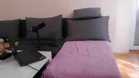Snapshot of dickstaza chatting on 09.27.25 dickstaza online show from 09.27.25