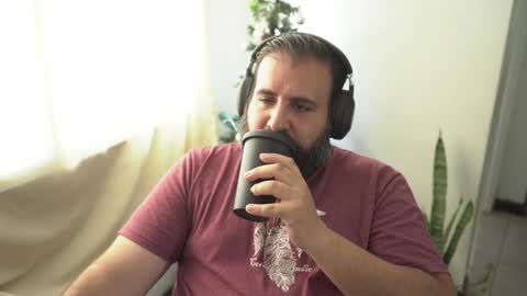 Snapshot of dicristalino chatting on 12.10.24 Cristian Dipolino online show from 12.10.24