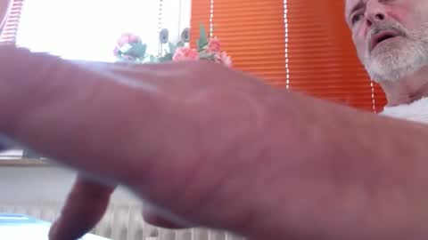 Snapshot of didiegal1 chatting on 04.07.26 squirtcock online show from 04.07.26