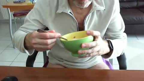 didonc from france..... online show from 04.05.26