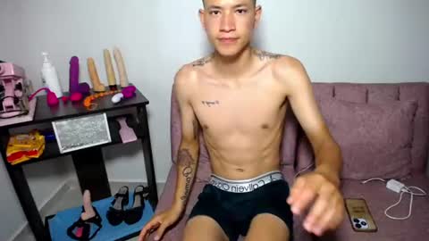 Snapshot of diego_porn chatting on 06.10.26 diego_porn online show from 06.10.26