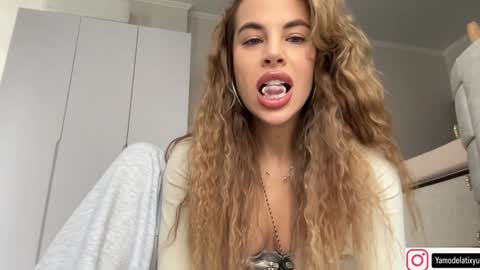 Tanya online show from 09.29.25