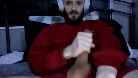 Snapshot of digbicknik chatting on 02.14.25 digbicknik online show from 02.14.25