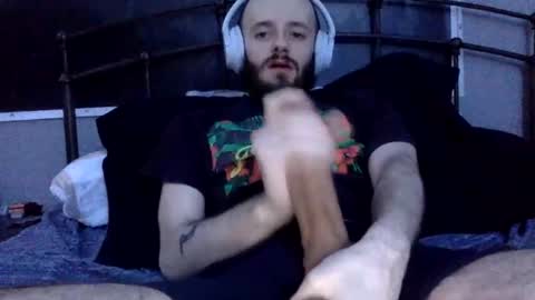 Snapshot of digbicknik chatting on 02.17.25 digbicknik online show from 02.17.25