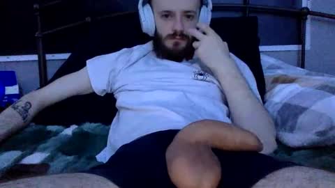 Snapshot of digbicknik chatting on 03.03.25 digbicknik online show from 03.03.25