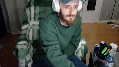 Snapshot of digbicknik chatting on 03.08.25 digbicknik online show from 03.08.25