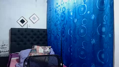 Mariana online show from 02.14.25