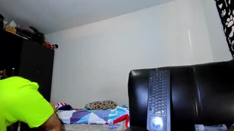 Snapshot of diiego_xxx chatting on 11.12.25 diiego_xxx online show from 11.12.25