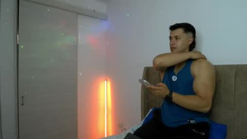 Dilan Coy online show from 05.25.26