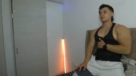 Dilan Coy online show from 07.04.26