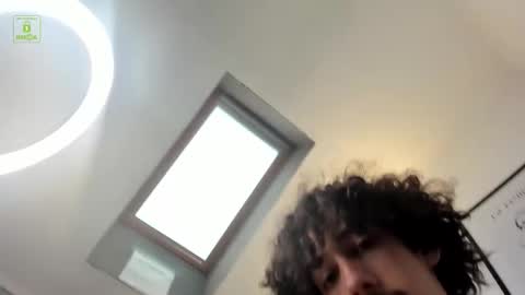 Dilan online show from 12.18.25