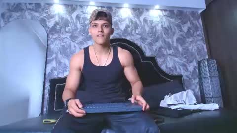 dilanmiller_ online show from 06.19.26