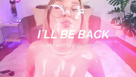 Snapshot of dina_ride chatting on 12.22.24 online show from 12.22.24