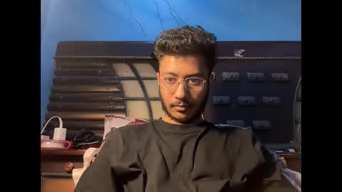 Dinchain online show from 04.18.26