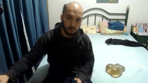 Snapshot of dinchtcams chatting on 03.14.26 Dincht online show from 03.14.26