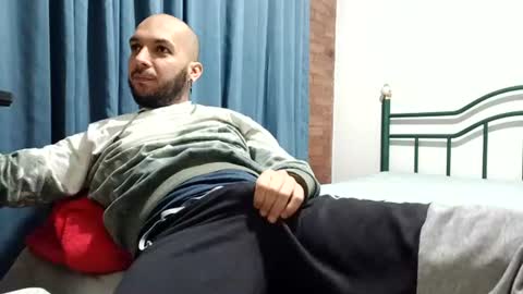 Snapshot of dinchtcams chatting on 07.24.26 Dincht online show from 07.24.26