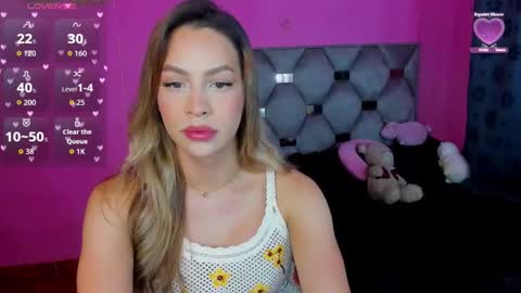 Snapshot of dione_sexyy chatting on 10.01.25 IG dionemontecarlo19 online show from 10.01.25