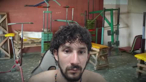 Snapshot of dioni_soe chatting on 03.02.25 Henry online show from 03.02.25