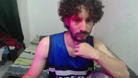 Snapshot of dioni_soe chatting on 09.20.25 Henry online show from 09.20.25