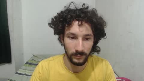 Snapshot of dioni_soe chatting on 09.28.25 Henry online show from 09.28.25